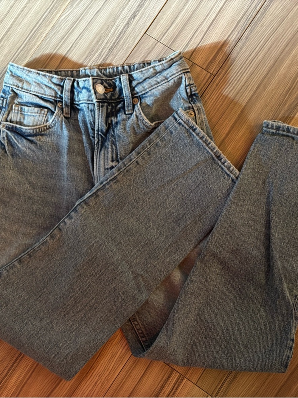 Straight Leg Women's Jeans - Blue